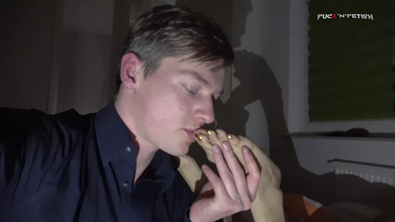 Fuck n Fetish: Picioare bleg și lins