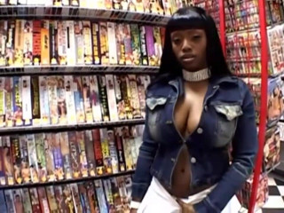 Black Sinner: Sexy ebony teen hardly fucked!