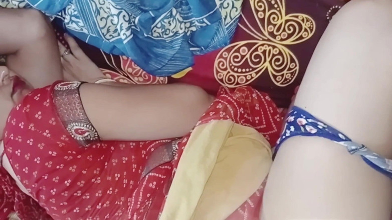 Janvibhabhii: Primo piano dura scena di scopata di una ragazza indiana...