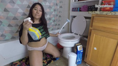 RosemarieLoves: Nip Slips ca mami spală rufe și face curățenie