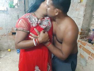 Priyanka xxx: Мачеху раздели и трахнули тетушку