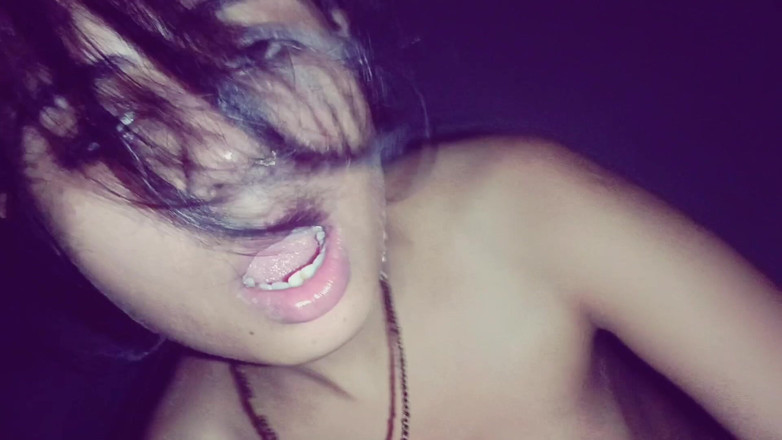 Hot Sis: Latika скачет на моем члене и получает полное наслаждение