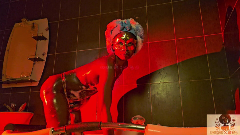 Naturelle Chocolat: Mam taką brudną dziwkę !! Pozwalam Jaccuzzi Jets pieprzyć moją cipkę...