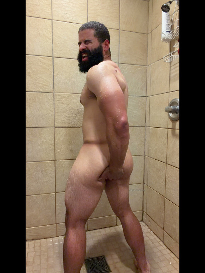 mascbeef95: Sweaty Gym Strip Down and Dildo Fuck
