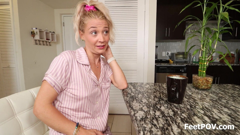 Feet On Demand: Pies infieles en primer plano