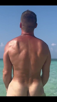 Sexy Bod Ready for Play