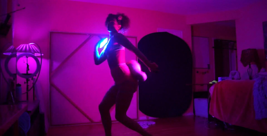 VibeWithMommy: Takže jsem vypustila svoji divnou a chtěla jsem se o...