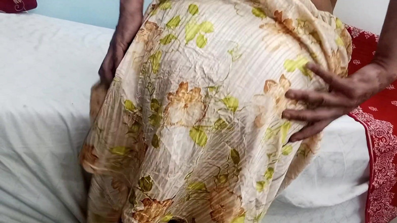 Netu: Cách dân làng Hồi giáo bhabhi địt con cu của anh...