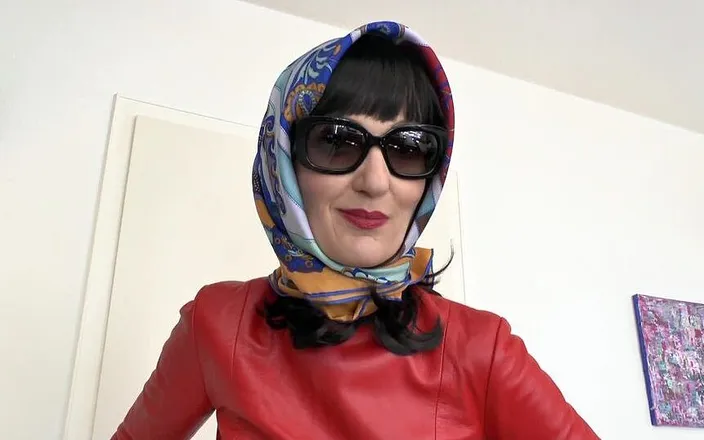 Lady Victoria Valente: Big Sunglasses Show - Headscarf Makes You Cum