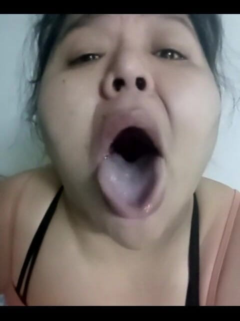 DeesDeepThroat: Seperti itu hidupkan!