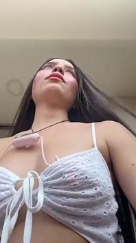 ラティーナのセックス ボディ 完璧なマスターベーション ストリープ