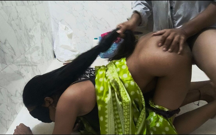RaniNick: Desi Marathi Bhabhi Help Devar to Fuck Doggy Style