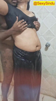 Indian Wife MILF Is Bathing in Saree