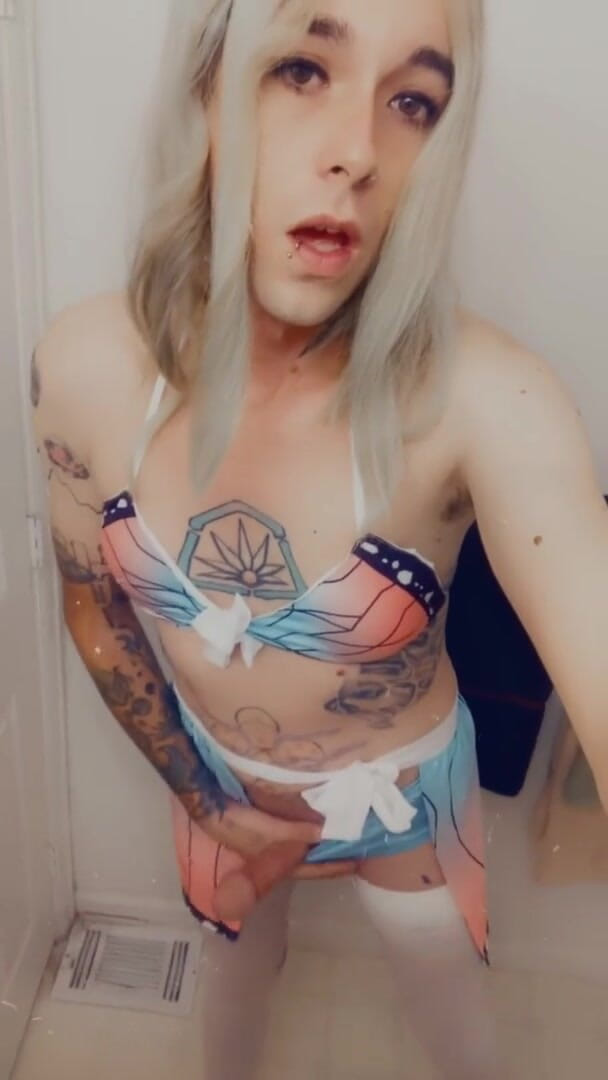 CarmenMelatonin: Sexy traje de baño puta