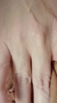 4568856