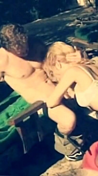 Le sexe vintage finit en sodomie