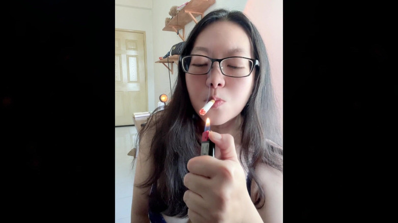 Smoking Asian: Real Smoking Asian Girl: Sexy Snap Inhale Cigarette Smoking Compilation