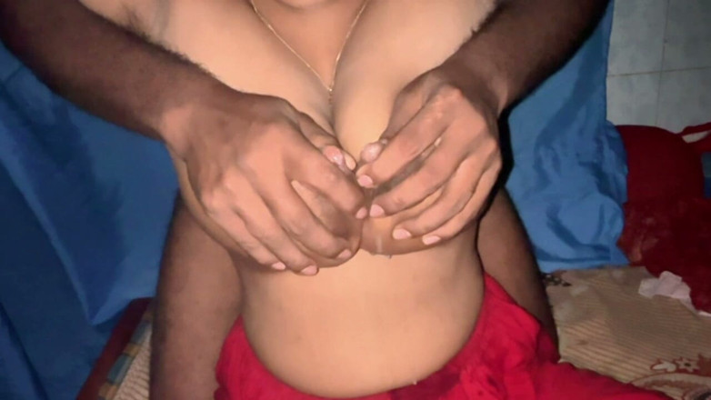 Hot_rana002: Cô vợ nóng bỏng của tôi ngực bự