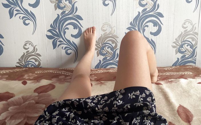Alexa Holli: Дрочити на мої сексуальні ноги і пизду