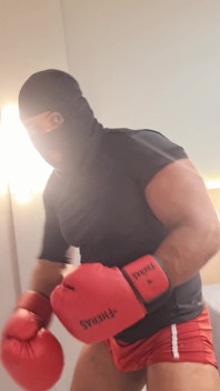 (raw Video) Black Titan - POV Heavyweight Boxing Challenge