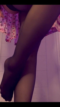 Pieds en nylon