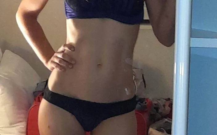 QueenSavage85: 深喉口交