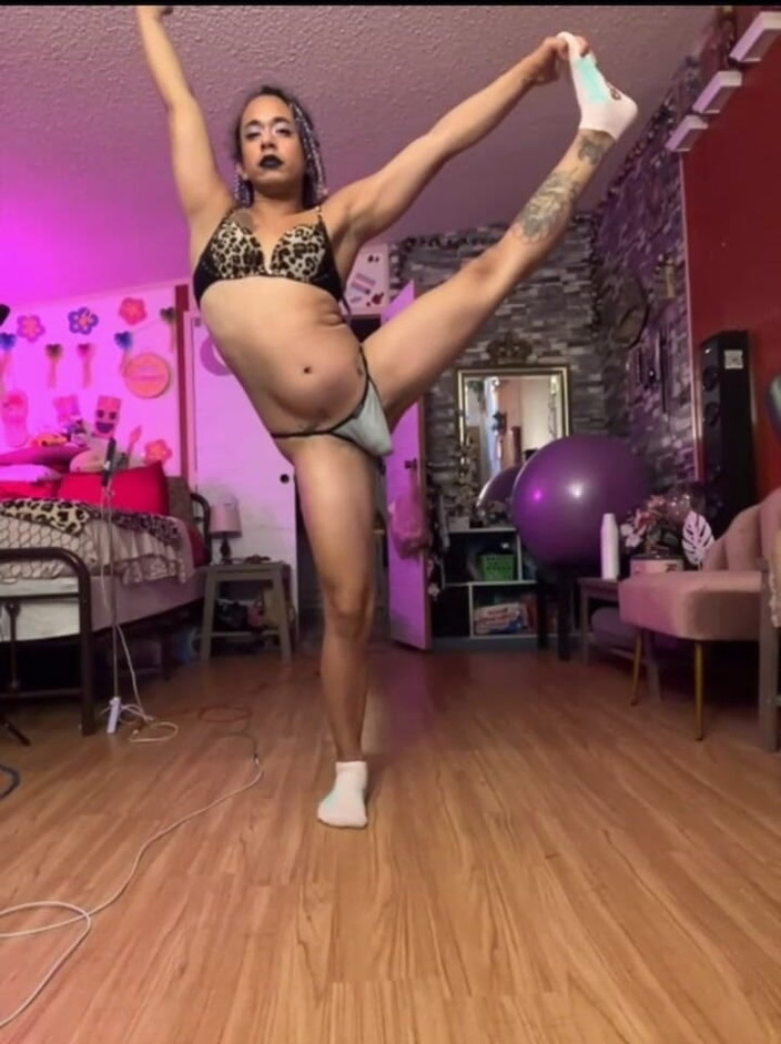 TSJade95: Stretching Is Important
