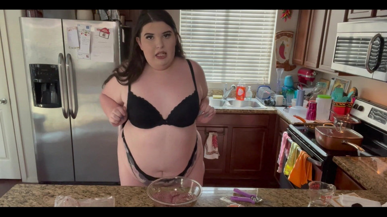 MadameMorganXXX: Masak bareng dewi