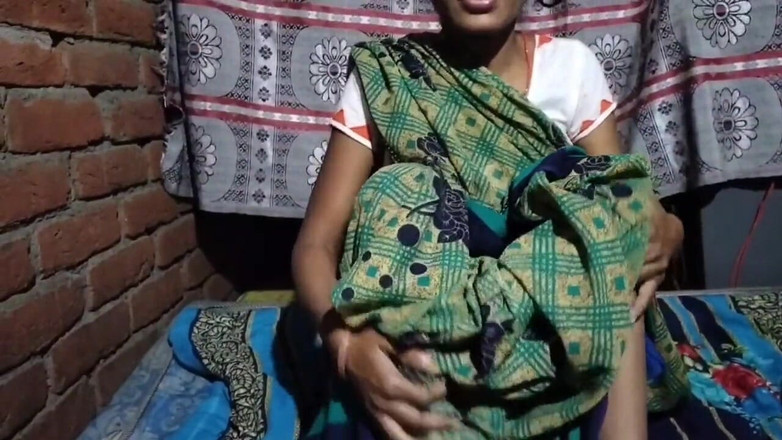 Rakesh: バービは自分の意志で服を脱ぎ、義理の弟にそれをしました