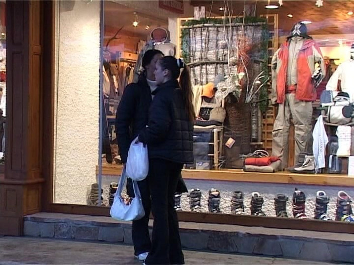 King Of Amateur: Chills of Pleasure