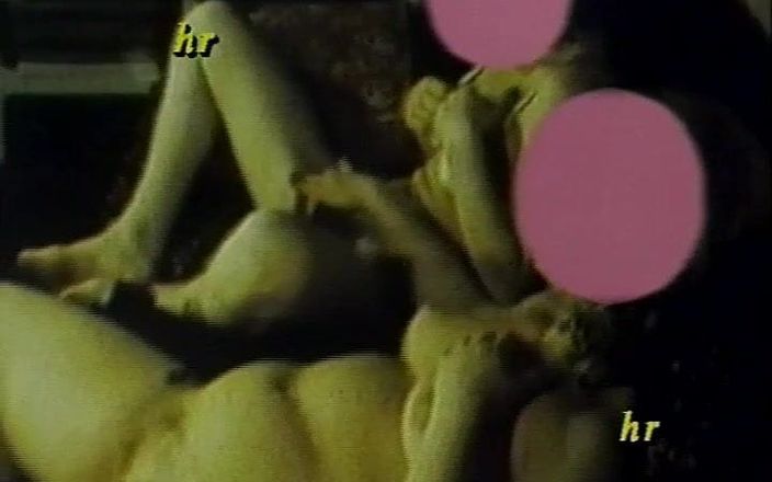 Hans Rolly: 意大利 90 年代性爱在网络上的独家视频 #1