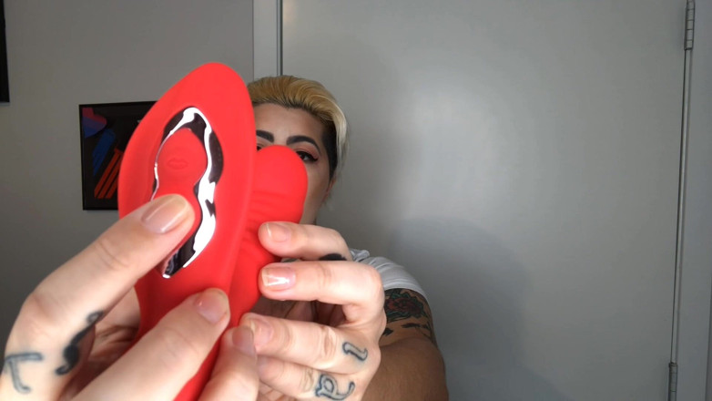 Mei After Dark: Desempacando cksohot