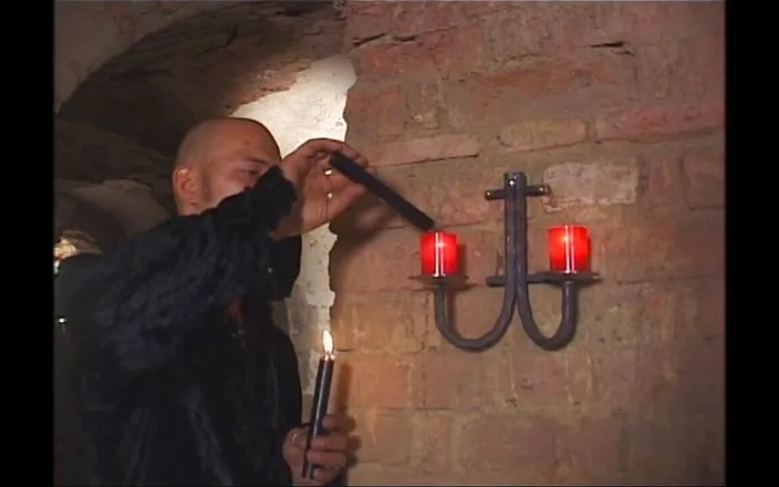 Absolute BDSM films - The original: Humiliates wax play
