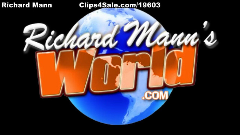 Richard Mann: 6 Foot Redhead Amazon Becky Lovcox