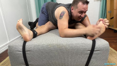 Ticklish Chubs: Príncipe Zed ri como um louco!