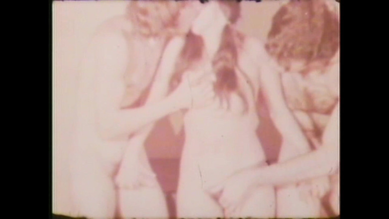 Vintage megastore: Afrodiziakální hra děvek