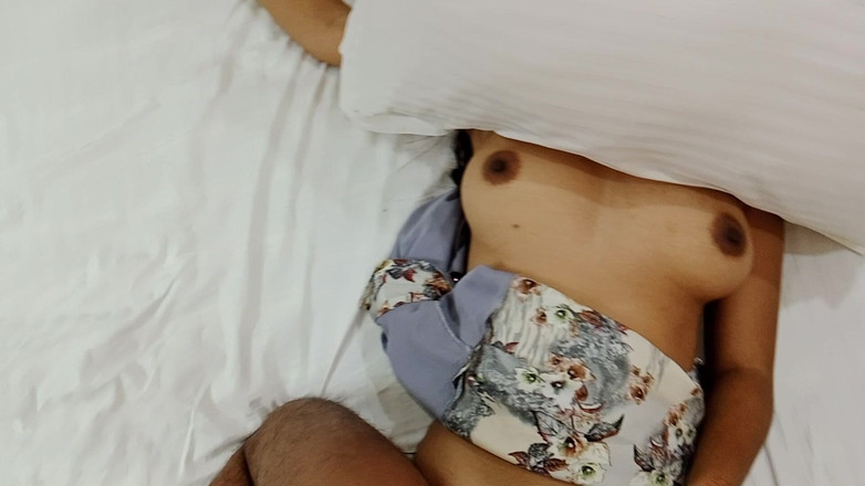 Evasexy02: Universitária seduzida pelo professor