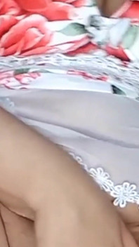Estoy disponible para darte un pequeño beso