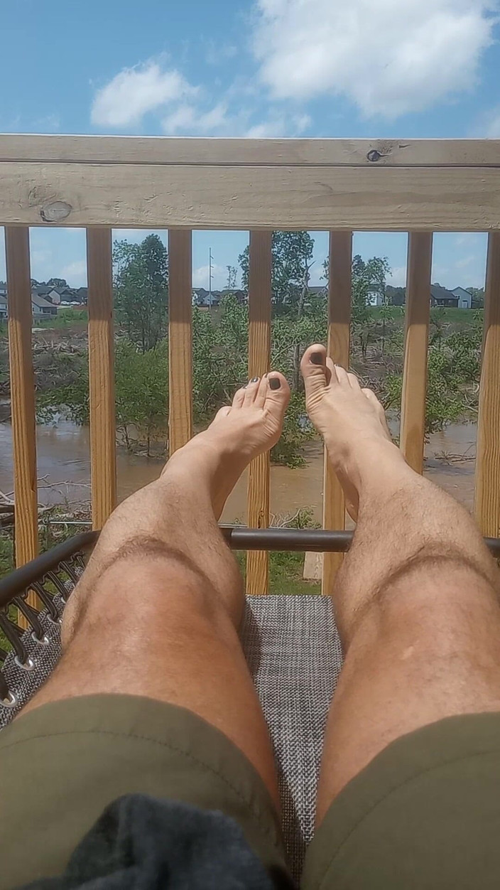 Midsouth Foot Fetish: Just My Cock and Feet