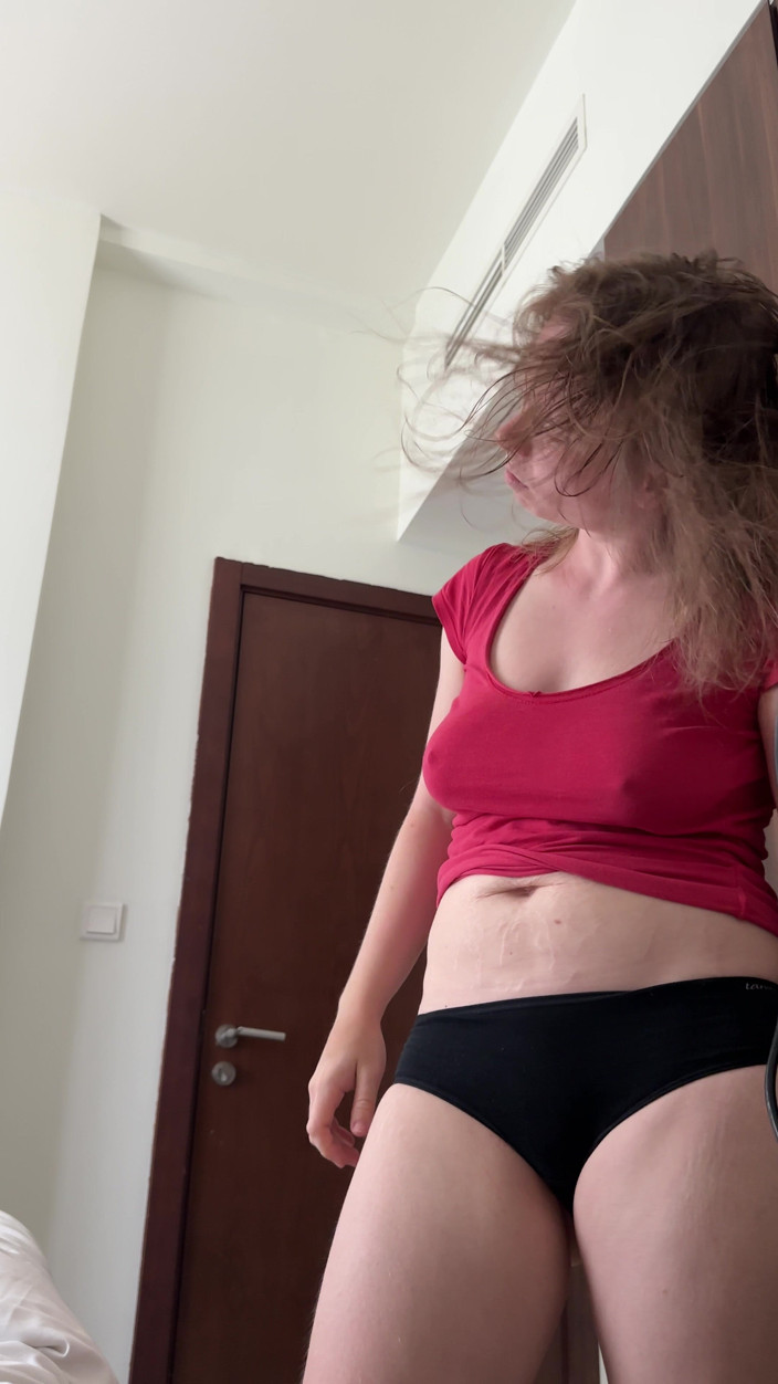 SweetLucy96: Pretty Blonde with Big Boobs