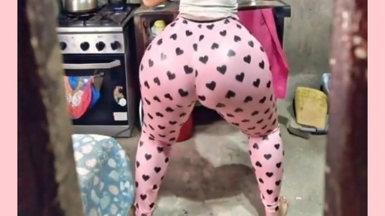 Xprohibidox1: Pembe tayt