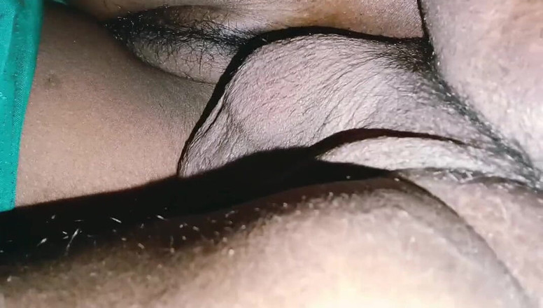 Xhtad studio: Chatte poilue en gros plan et creampie