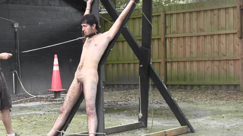 Dream Boy Bondage: Outdoor Slave - Chapter 5