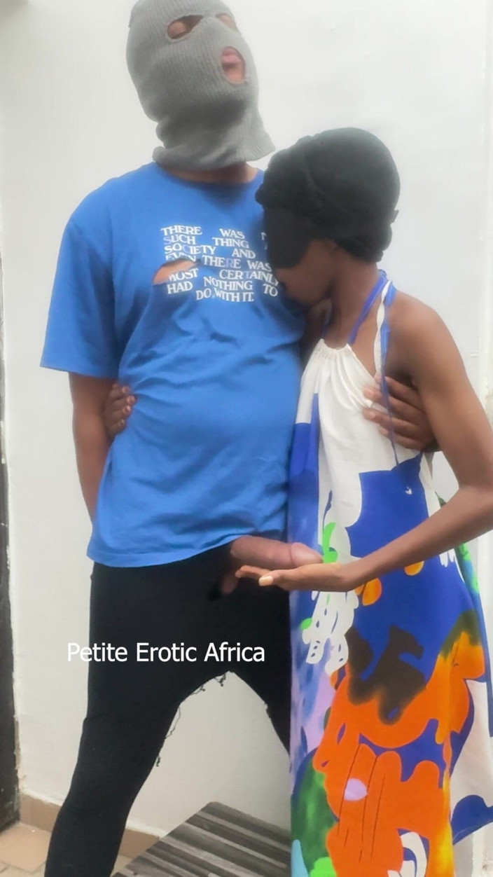 Petite Erotic Africa: Penetrating Standing Kurus