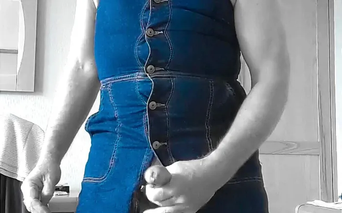 Bellhead: Pinafore delight