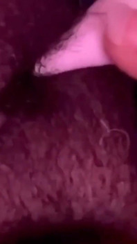 Bbw sexy gioca con il suo giocattolo