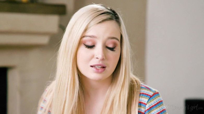 Mommy's Girl: La chica de la madrastra - pequeña rubia Lexi Lore atrapada...