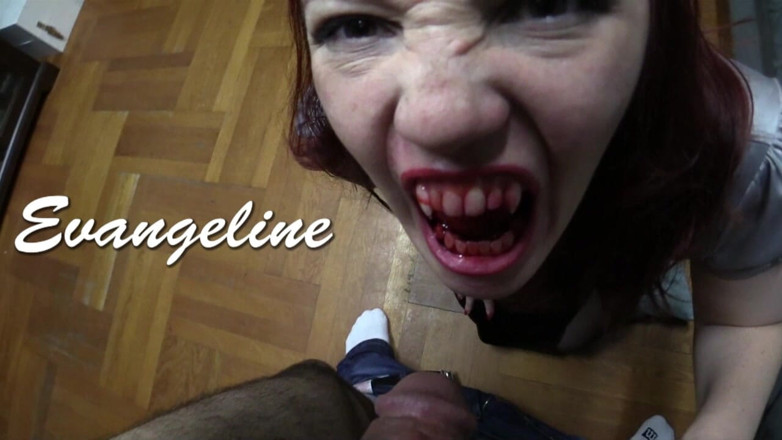 Evangelines Fetish: Pipe avec un vampire (mp4)