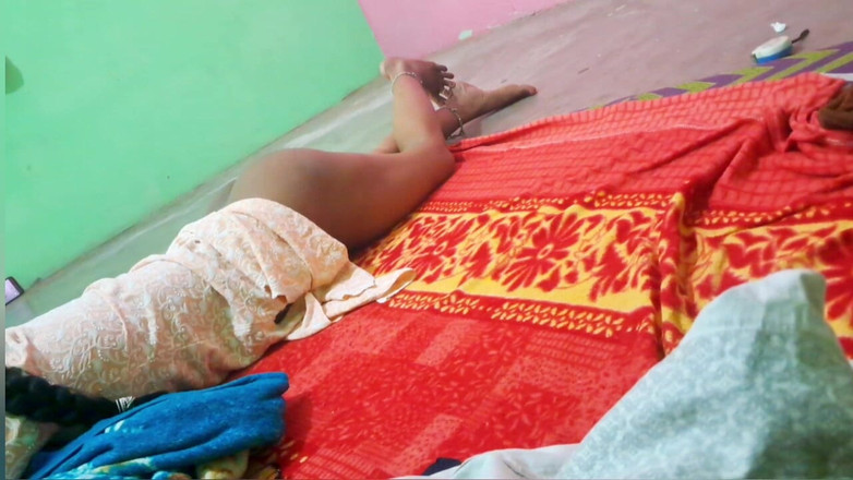 House stage: Indisk desi flicka by typ första gången chudai video indisk...