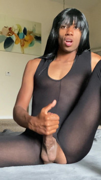Ayet androgynous